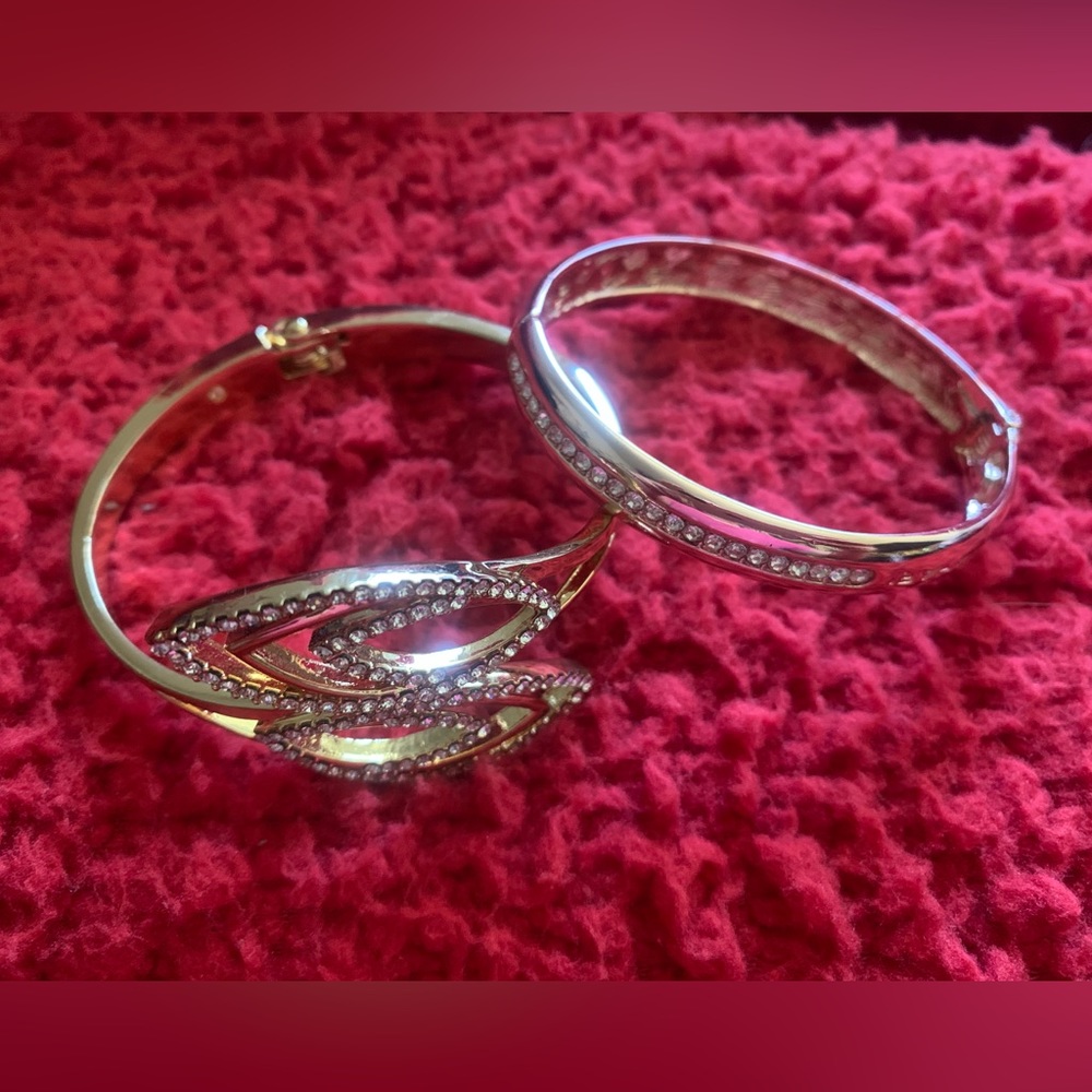 T Tahari And I.N.C. Crystal Bypass Bangle Bracelet - image 2